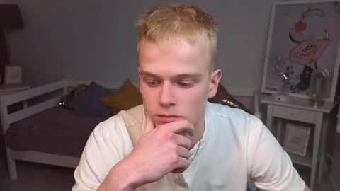 Snapshot of dattouz chatting on April 6, 2026, 12:28 pm Jossif online show from April 6, 2026, 12:28 pm