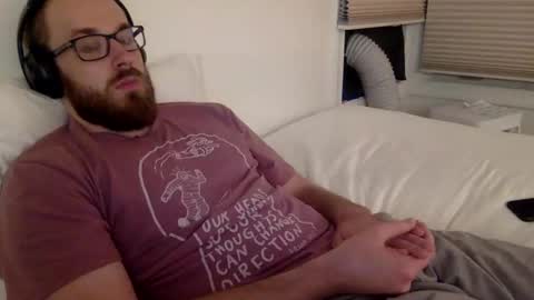 dav_luv4u online show from September 16, 2025, 2:23 am