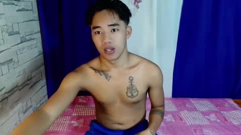 Snapshot of dave_boyyy chatting on May 28, 2026, 9:17 am dave_boyyy online show from May 28, 2026, 9:17 am