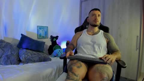 Snapshot of dave_max93 chatting on March 26, 2026, 3:23 am DAVE MAX online show from March 26, 2026, 3:23 am