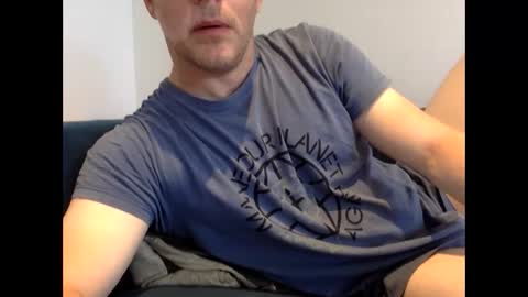 Snapshot of daveb709709709 chatting on September 21, 2025, 1:02 pm daveb709709709 online show from September 21, 2025, 1:02 pm