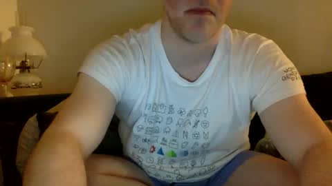 Snapshot of daveb709709709 chatting on March 22, 2026, 2:15 am daveb709709709 online show from March 22, 2026, 2:15 am