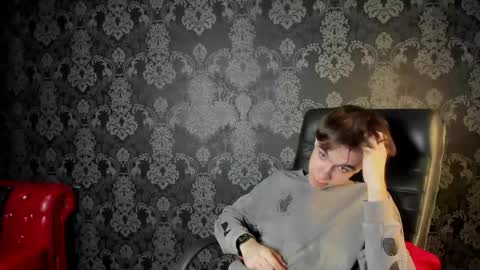 Snapshot of davebevy chatting on April 21, 2026, 2:51 am Dave online show from April 21, 2026, 2:51 am