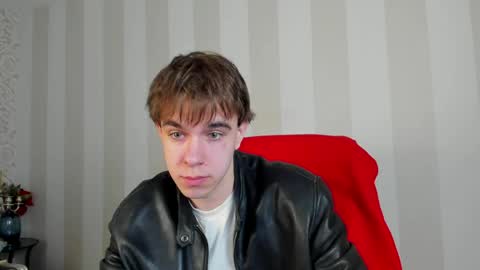 Snapshot of davebevy chatting on April 24, 2026, 8:11 pm Dave online show from April 24, 2026, 8:11 pm