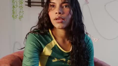 Snapshot of daviana_hill_ chatting on June 23, 2026, 3:10 pm Davi online show from June 23, 2026, 3:10 pm