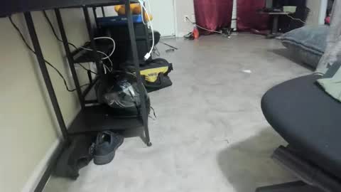 Snapshot of david089613 chatting on November 25, 2025, 1:49 am david089613 online show from November 25, 2025, 1:49 am