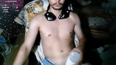 Snapshot of david337607 chatting on July 18, 2026, 6:12 pm david337607 online show from July 18, 2026, 6:12 pm