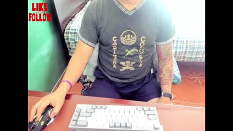 David online show from November 17, 2025, 2:12 pm