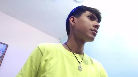 Snapshot of david_925_ chatting on October 21, 2025, 5:08 am David online show from October 21, 2025, 5:08 am