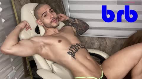 David col11 online show from November 27, 2025, 1:02 pm