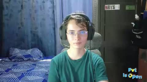 Snapshot of david_colombian chatting on July 10, 2026, 5:37 pm ProgrammerBoy online show from July 10, 2026, 5:37 pm