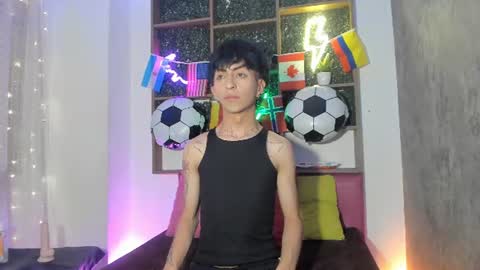 Snapshot of david_drose chatting on July 7, 2026, 3:31 am Dominik online show from July 7, 2026, 3:31 am