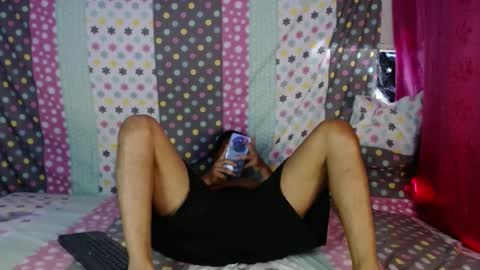 Snapshot of david_efrem chatting on January 18, 2025, 6:32 pm david_efrem online show from January 18, 2025, 6:32 pm