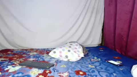 Snapshot of david_efrem chatting on February 4, 2025, 11:59 pm david_efrem online show from February 4, 2025, 11:59 pm