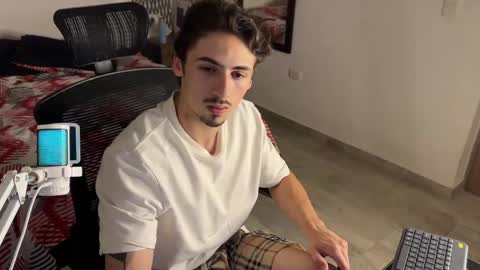 David online show from April 27, 2026, 7:23 pm