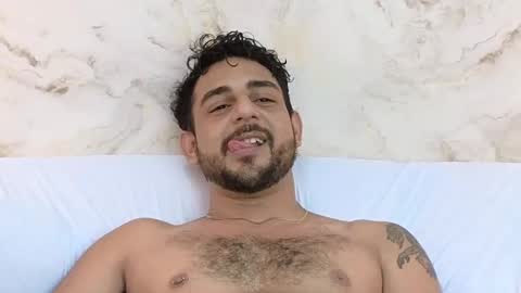 Snapshot of david_oliveira chatting on January 31, 2025, 7:51 pm JF oliveira online show from January 31, 2025, 7:51 pm