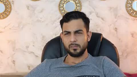 Snapshot of david_oliveira chatting on February 24, 2025, 2:37 pm JF oliveira online show from February 24, 2025, 2:37 pm