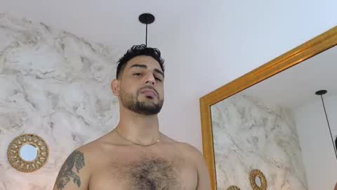 Snapshot of david_oliveira chatting on February 25, 2025, 2:00 pm JF oliveira online show from February 25, 2025, 2:00 pm