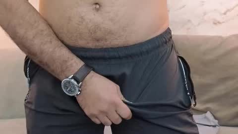 Snapshot of david_oliveira chatting on October 3, 2025, 1:30 pm JF oliveira online show from October 3, 2025, 1:30 pm