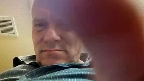 Snapshot of david_stone1969 chatting on December 23, 2024, 6:44 am david_stone1969 online show from December 23, 2024, 6:44 am