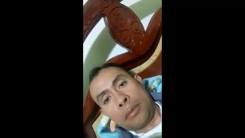 Snapshot of davidcamelo chatting on December 29, 2024, 3:24 pm davidcamelo online show from December 29, 2024, 3:24 pm