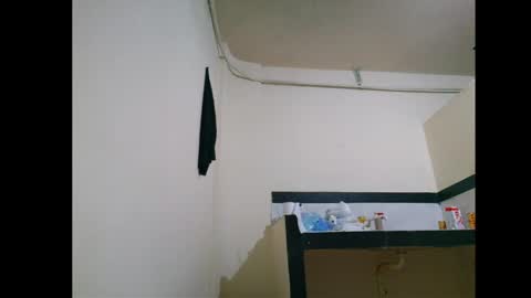 davidcr89 online show from April 27, 2026, 6:17 pm