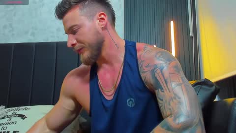 Snapshot of davidd_blake chatting on December 6, 2024, 6:37 am David Blakee online show from December 6, 2024, 6:37 am