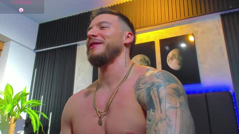 Snapshot of davidd_blake chatting on February 7, 2025, 9:37 am David Blakee online show from February 7, 2025, 9:37 am