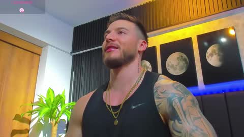 Snapshot of davidd_blake chatting on February 18, 2025, 4:04 am David Blakee online show from February 18, 2025, 4:04 am