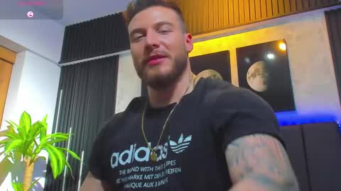 Snapshot of davidd_blake chatting on February 21, 2025, 3:34 am David Blakee online show from February 21, 2025, 3:34 am