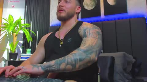 Snapshot of davidd_blake chatting on March 11, 2025, 5:16 am David Blakee online show from March 11, 2025, 5:16 am