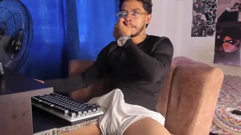 Davide online show from October 11, 2025, 6:50 pm