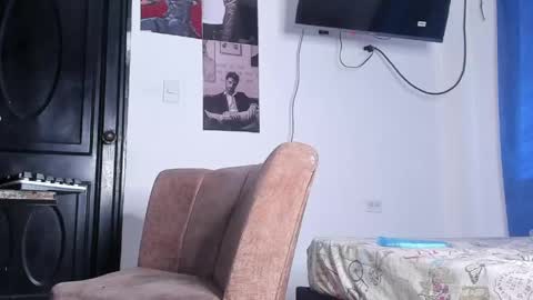 Snapshot of davide_daniels chatting on May 24, 2026, 7:30 pm Davide online show from May 24, 2026, 7:30 pm
