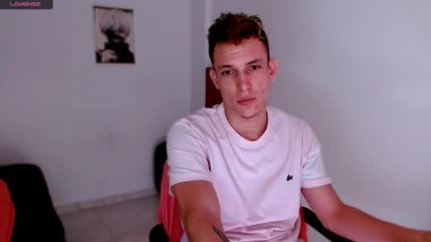 Snapshot of davidsalazar33 chatting on September 9, 2025, 6:24 am davidsalazar33 online show from September 9, 2025, 6:24 am