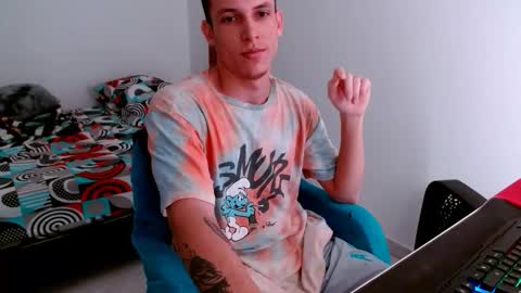 Snapshot of davidsalazar33 chatting on September 25, 2025, 2:26 am davidsalazar33 online show from September 25, 2025, 2:26 am