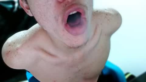 Snapshot of davidsalazar33 chatting on October 31, 2025, 6:14 am davidsalazar33 online show from October 31, 2025, 6:14 am