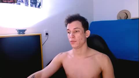 davidsalazar33 online show from March 12, 2026, 6:25 pm