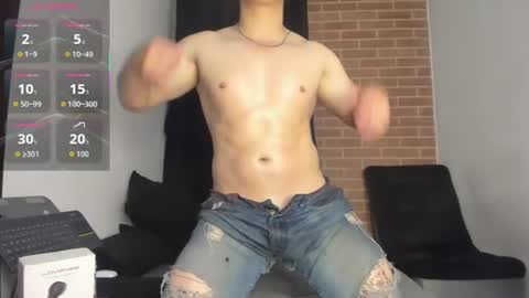 davidx_x21 online show from June 21, 2026, 8:06 am