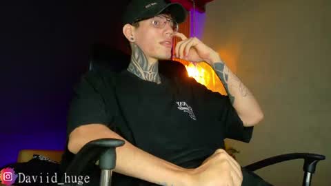 Snapshot of daviid_huge chatting on June 12, 2026, 8:02 am daviid_huge online show from June 12, 2026, 8:02 am