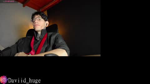 Snapshot of daviid_huge chatting on July 3, 2026, 5:47 am daviid_huge online show from July 3, 2026, 5:47 am
