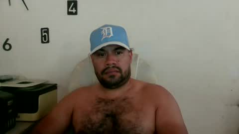 davinson_lopez35 online show from July 12, 2026, 7:16 pm