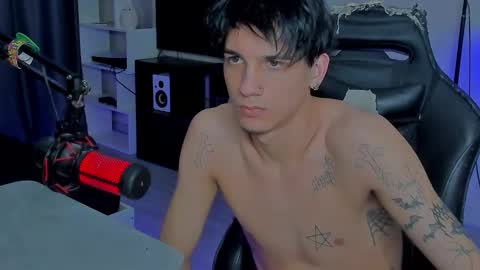 davis online show from December 15, 2025, 8:57 pm