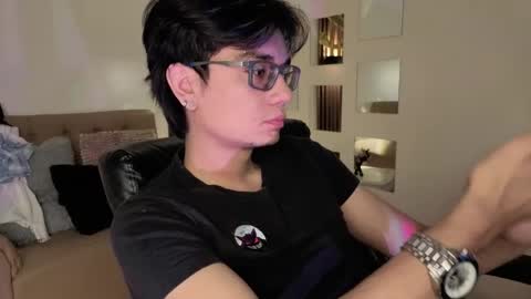 davoxer online show from May 24, 2026, 3:33 am