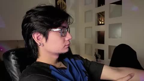 davoxer online show from July 23, 2026, 3:37 am