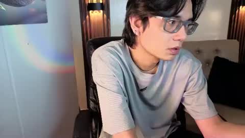 davoxer online show from July 30, 2026, 4:00 am