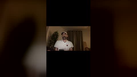 Snapshot of davydavy88 chatting on May 21, 2026, 2:07 am davydavy88 online show from May 21, 2026, 2:07 am