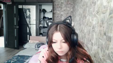 Alice online show from November 19, 2025, 7:41 am