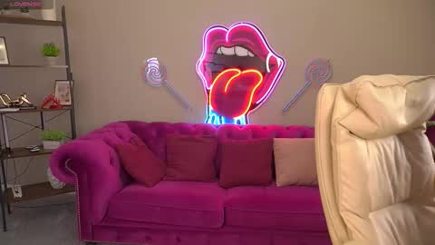 DawnGwin      Sasha online show from March 17, 2026, 1:36 pm