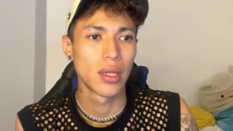 Snapshot of daxonreyy_ chatting on March 5, 2026, 7:26 am Daxon online show from March 5, 2026, 7:26 am