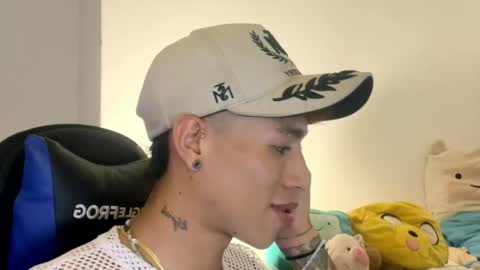 Snapshot of daxonreyy_ chatting on March 14, 2026, 6:52 am Daxon online show from March 14, 2026, 6:52 am